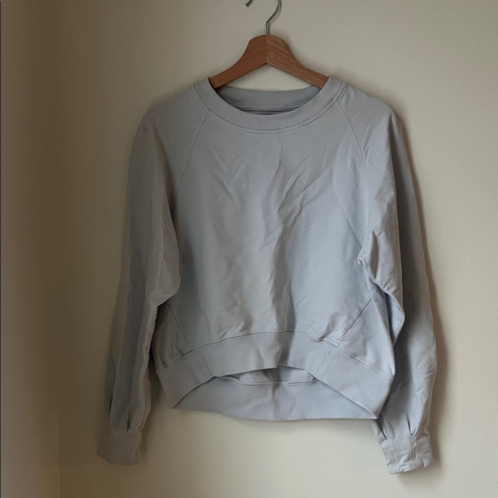 Lululemon Women's Beige Gray Sweatshirt SMALL like new